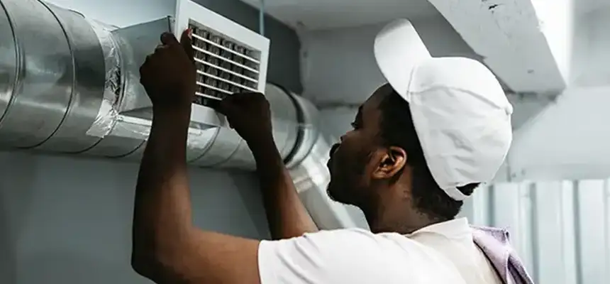 Our Licensed And Insured Cleaners in East Rancho Dominguez, CA